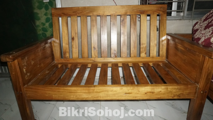 আকাশি কাঠের ২ সিটের ১টি সোফা (সোফার ফোম ও ফোম কাবার'সহ)